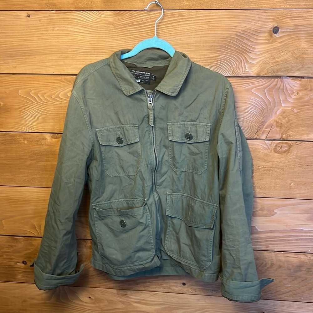 Men’s J. Crew jacket size medium military army.  NX-631